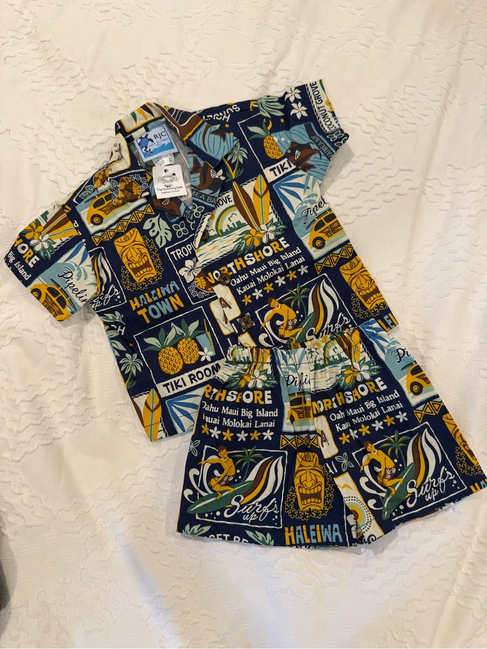 NWT Hawaiian Matching Set - 6 Months